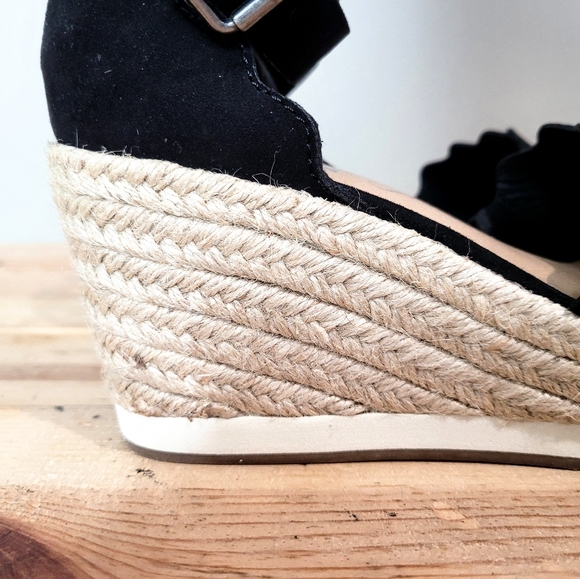 Vintage 78 Andrea Black Faux Suede Espadrille Wedge Sandals Size 6 NEW - Picture 8 of 12